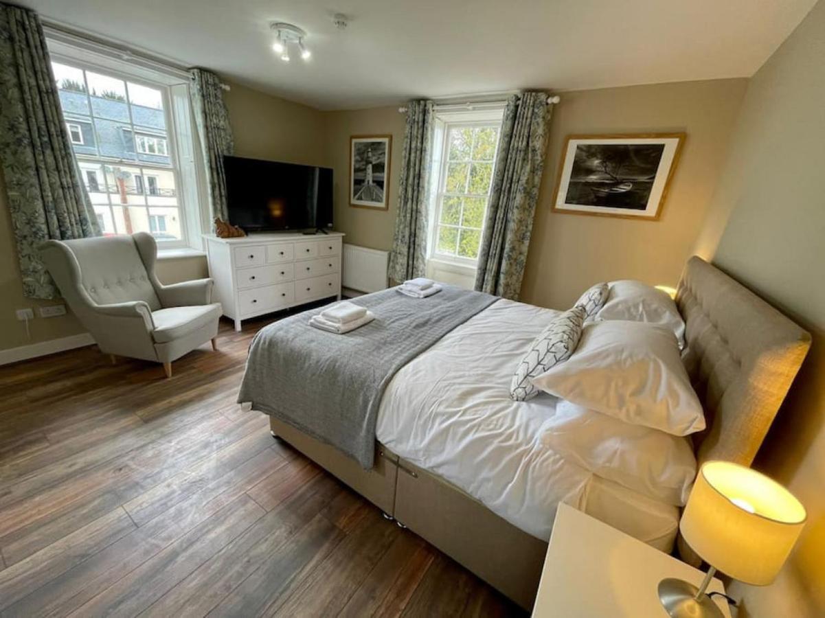 Lydney House Swaffham Sleeps 22 Βίλα Εξωτερικό φωτογραφία