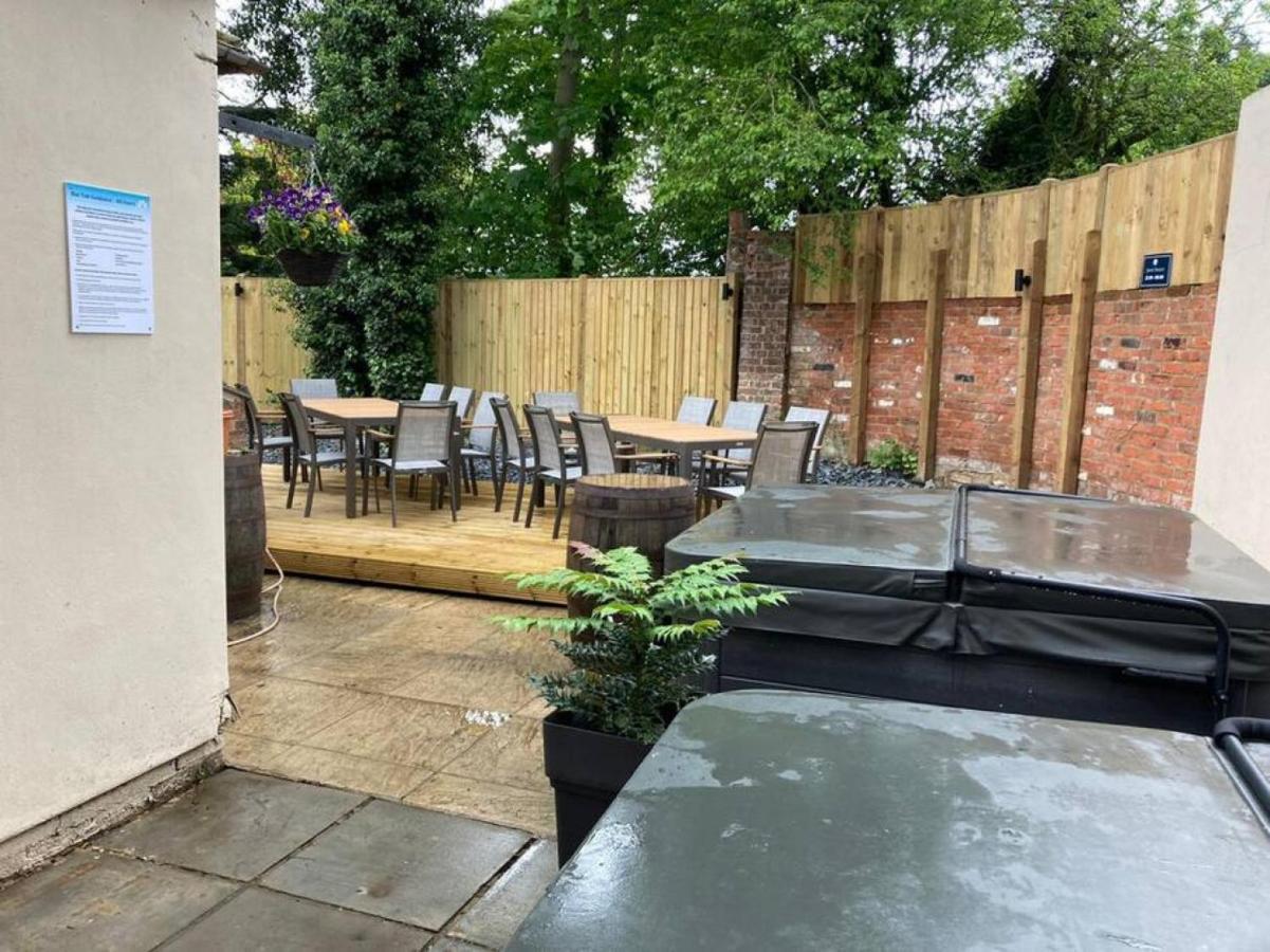 Lydney House Swaffham Sleeps 22 Βίλα Εξωτερικό φωτογραφία